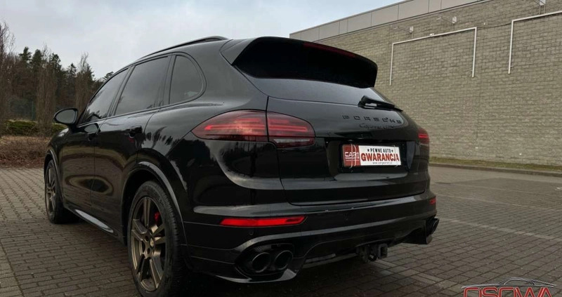 Porsche Cayenne cena 199998 przebieg: 125000, rok produkcji 2016 z Szczecin małe 781